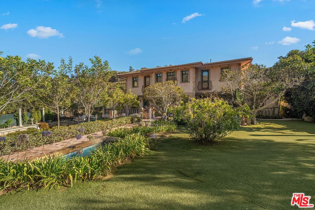 MLS #26871893 image #2