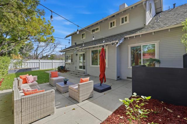 800 Fountain Park Lane, Mountain View CA: https://media.crmls.org/mediaz/fabb0d38-75a8-4cf5-9118-e0fcf5f2bbbb.jpg