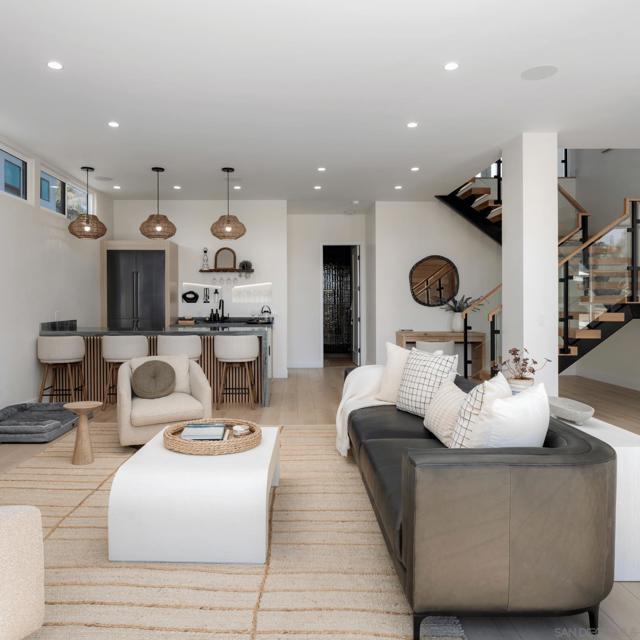 5140 Los Robles Drive, Carlsbad CA: https://media.crmls.org/mediaz/fabb3f80-4504-4781-b1c2-0958117d7e6a.jpg