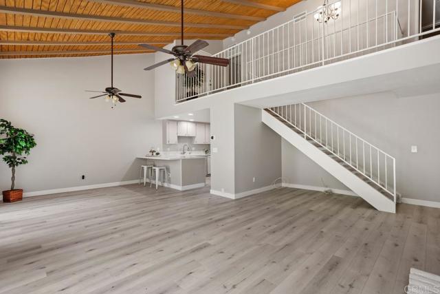 3404 Oak Cliff Dr, Fallbrook CA: https://media.crmls.org/mediaz/fabbcb69-6911-445b-9b66-3ab190eb86ac.jpg