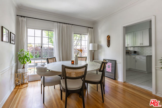 9660 W Olympic Boulevard, Beverly Hills CA: https://media.crmls.org/mediaz/fabbf3ed-4e79-410f-b71a-15829213f455.jpg