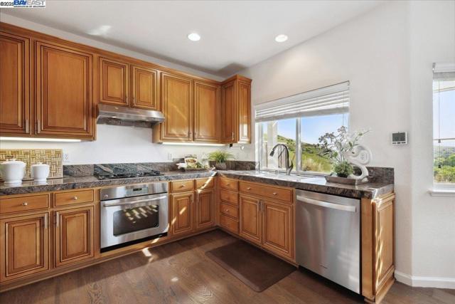 231 Stetson Dr, Danville CA: https://media.crmls.org/mediaz/fabca893-dbad-4ff1-a422-3cd4e245de46.jpg