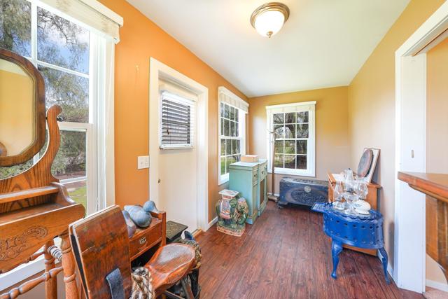 2156 Montecito Road, Ramona CA: https://media.crmls.org/mediaz/fabcec6c-6845-4595-a4cb-0b92e6fac33c.jpg