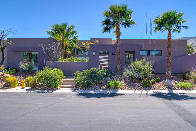 463 Lautner Lane, Palm Springs CA: https://media.crmls.org/mediaz/fabda296-4c3d-4ec3-844d-705854bedbab.jpg