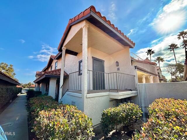 2271 Martinique Lane, Oxnard CA: https://media.crmls.org/mediaz/fabe49f5-54cc-41d7-90b8-7ac65146a4b1.jpg