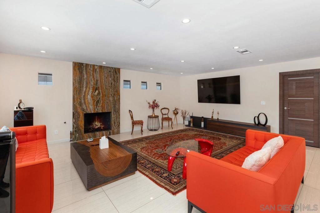 5441 Curie Way - photo 8