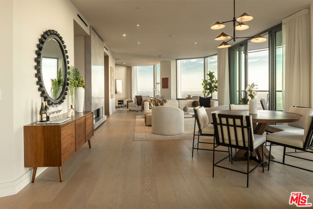 211 W Elm Court, Los Angeles CA: https://media.crmls.org/mediaz/fac2f2e8-cf2c-4b68-8cd5-9274ba3ef92b.jpg