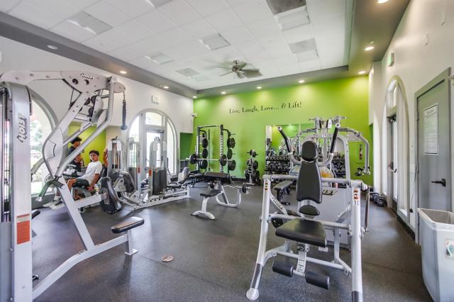 Detail Gallery Image 45 of 57 For 2174 Desert Hare Ct #105,  Chula Vista,  CA 91915 - 3 Beds | 2/1 Baths