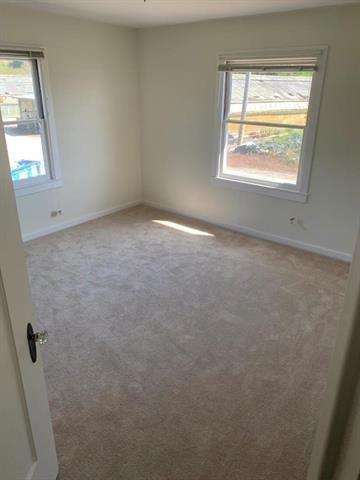 925 Miramontes Street, Half Moon Bay CA: https://media.crmls.org/mediaz/fac3bd79-971b-4eb1-8843-8454e211ece6.jpg