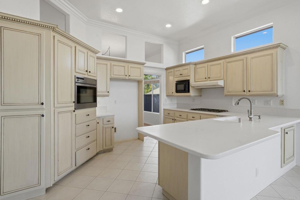 810 Calle Montera - photo 17