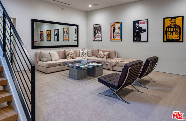8356 W 4th Street, Los Angeles CA: https://media.crmls.org/mediaz/fac52d7e-7955-4dca-b7ac-377749424f91.jpg