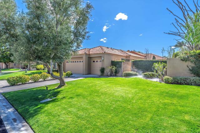57 Pine Valley Drive, Rancho Mirage CA: https://media.crmls.org/mediaz/fac6e780-855c-4bda-af79-1f4d4ad27736.jpg
