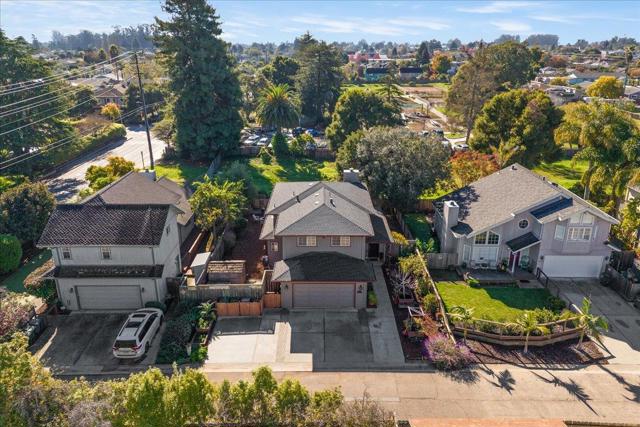 2200 Pelican, Santa Cruz CA: https://media.crmls.org/mediaz/fac7ca89-c04a-4e56-9068-6d178aa5ad06.jpg