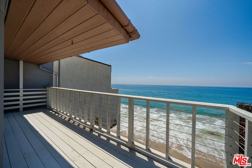 20644 Pacific Coast Highway