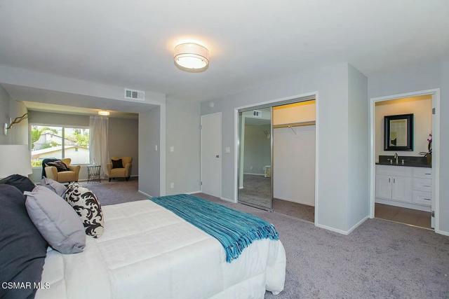 5500 Blanco Avenue, Woodland Hills CA: https://media.crmls.org/mediaz/fac8511f-5e0c-4819-8ca0-7b8d8fb1d76e.jpg