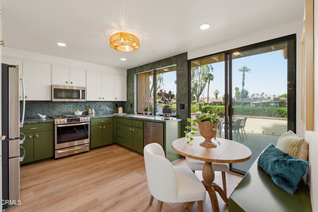 Image 16 of 67 For 250 Calle Del Verano