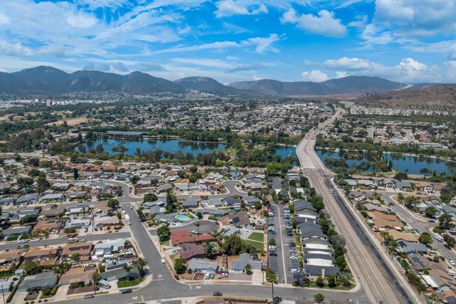 9228 Mast Blvd, Santee CA: https://media.crmls.org/mediaz/fac90605-1f4a-4a5c-a5b3-c970262a87b8.jpg
