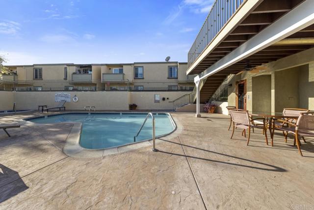 Detail Gallery Image 21 of 24 For 5252 Balboa Arms Dr #207,  San Diego,  CA 92117 - 2 Beds | 2 Baths