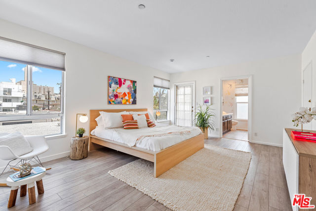 1914 Selby Avenue, Los Angeles CA: https://media.crmls.org/mediaz/fac9e5ff-9a79-4b69-8cc9-e40ce399e589.jpg