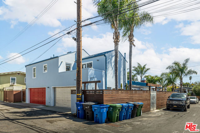 653 Marine Street photo 7