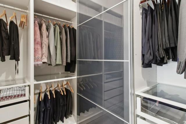 2170 Via Orista, Morgan Hill CA: https://media.crmls.org/mediaz/facabf57-aaee-4d0f-a12c-3ebd19a28c91.jpg