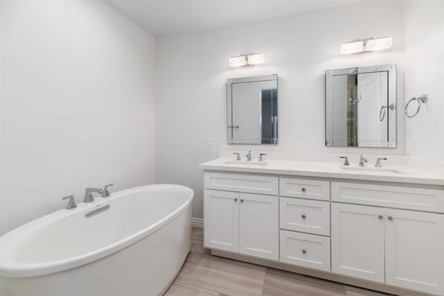 Detail Gallery Image 28 of 39 For 4057 Lamont St, San Diego,  CA 92109 - 3 Beds | 2/1 Baths