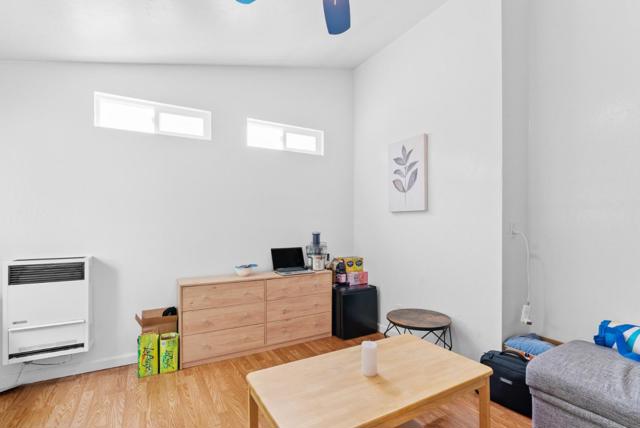 532 Moonrise Lane, Aptos CA: https://media.crmls.org/mediaz/facb5f1c-349c-4a7b-a1f5-a0502129695f.jpg