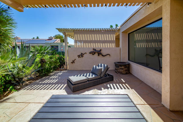 628 Hospitality Drive, Rancho Mirage CA: https://media.crmls.org/mediaz/facb6753-3cb6-406b-aa91-998d69fb4cf3.jpg