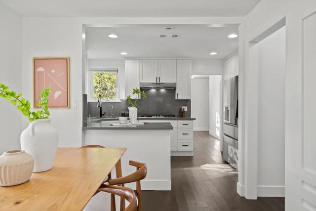 108 Durham Street, Menlo Park CA: https://media.crmls.org/mediaz/facce19e-dad8-4a97-8800-0ce3e7192e00.jpg