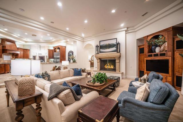 15397 Rock Creek Ln, El Cajon CA: https://media.crmls.org/mediaz/facd7aa3-e353-4867-90b2-c23e865237b4.jpg