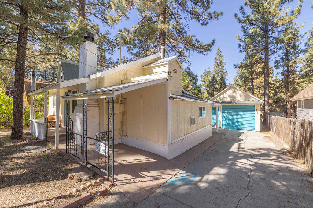 311 E Barker Boulevard