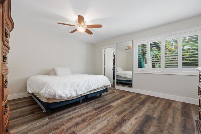 3984 Scott Dr., Carlsbad CA: https://media.crmls.org/mediaz/face3dd1-0868-44d2-bf28-6c48a3c88917.jpg