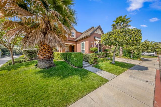 5871 Masoni Place, Gilroy CA: https://media.crmls.org/mediaz/facf4b7f-d90c-4153-9f8d-b581fd50357e.jpg