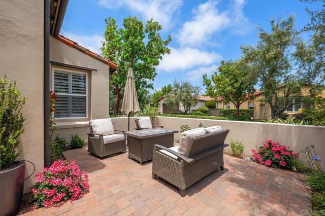 8126 Santaluz Village Green North, San Diego CA: https://media.crmls.org/mediaz/fad13045-40ff-4da8-949e-0b12c4b4643b.jpg