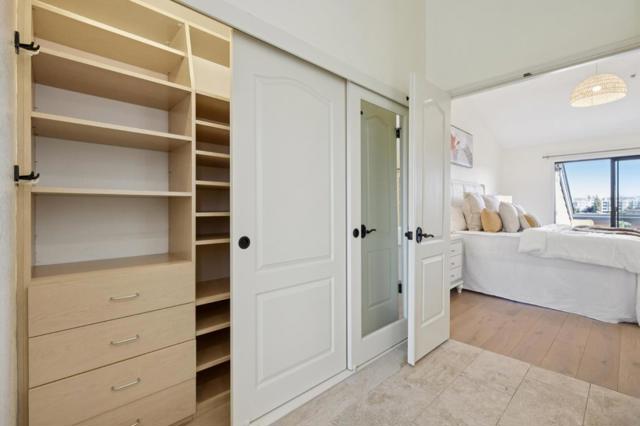 2309 Vista Del Mar, San Mateo CA: https://media.crmls.org/mediaz/fad13b24-3951-4d58-9760-4a6dedf17b7e.jpg