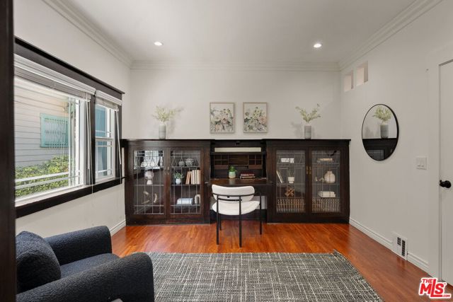 251 S Ardmore Avenue, Los Angeles CA: https://media.crmls.org/mediaz/fad13c30-40cb-4a47-9a52-c792657dda00.jpg