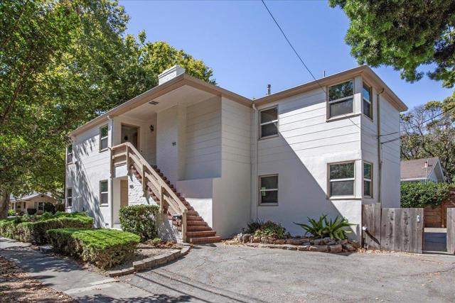 909 Myrtle Street, San Jose CA: https://media.crmls.org/mediaz/fad1831d-b9e5-4e0f-b7de-400c8a8cc075.jpg