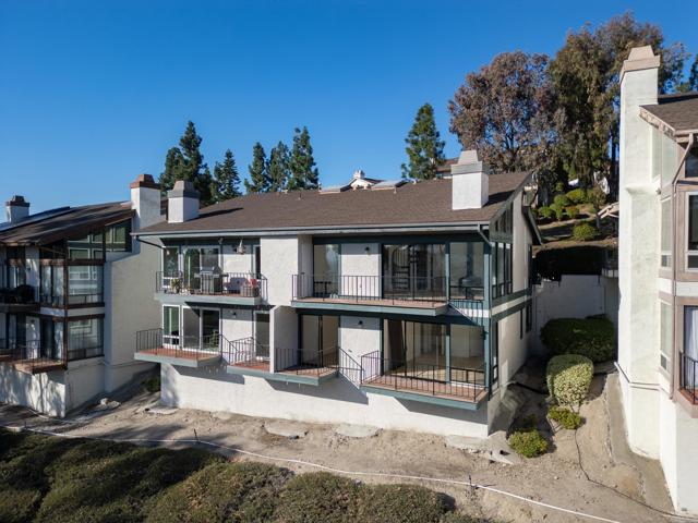 Detail Gallery Image 2 of 28 For 11439 Cascada Way, San Diego,  CA 92124 - 2 Beds | 3 Baths