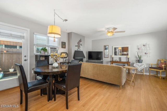 9538 El Cajon Street, Ventura CA: https://media.crmls.org/mediaz/fad5a74a-f491-4fe8-a230-93eea2b0dda1.jpg