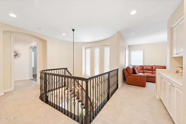 976 Blackbourne, Oak Park CA: https://media.crmls.org/mediaz/fad5ab12-94eb-440b-9ced-cca4d1099042.jpg