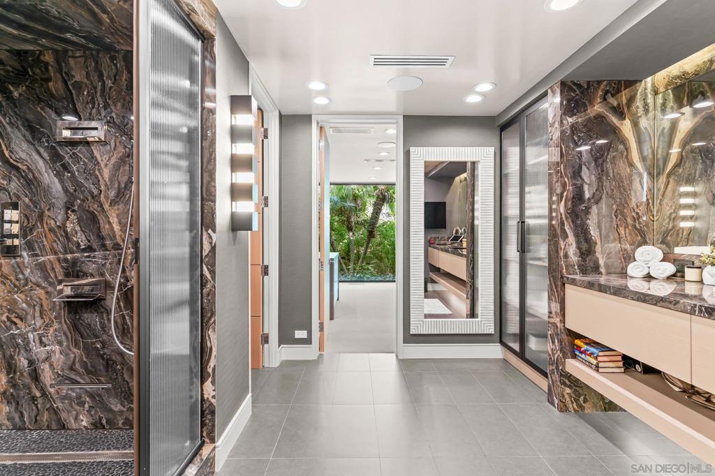 MLS #250035540SD image #30