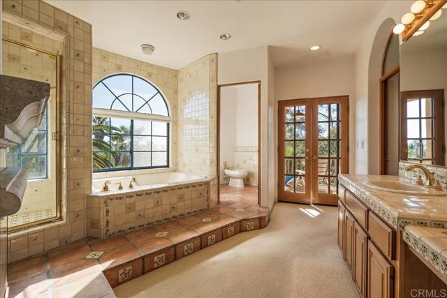 Detail Gallery Image 29 of 60 For 3577 Stonegate Pl, Fallbrook,  CA 92028 - 5 Beds | 6/1 Baths