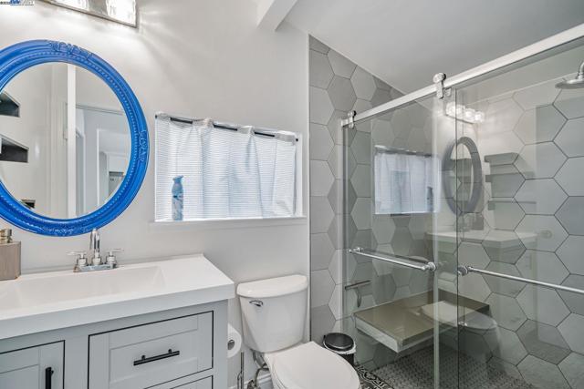 126 Kilkare Rd, Sunol CA: https://media.crmls.org/mediaz/fad855d7-bc40-47d7-8083-210b0ff70530.jpg
