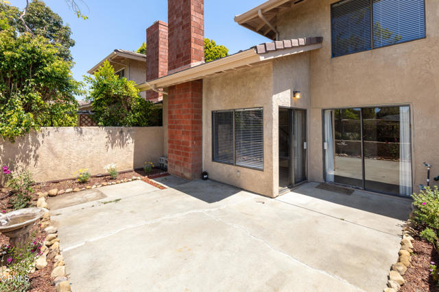 Detail Gallery Image 20 of 25 For 985 Hawthorne Ln, Ventura,  CA 93003 - 3 Beds | 3/1 Baths