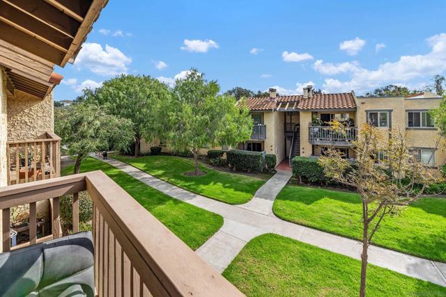 2910 Alta View Dr, San Diego CA: https://media.crmls.org/mediaz/fad8f032-cb62-474b-af2d-68354ea78e5a.jpg