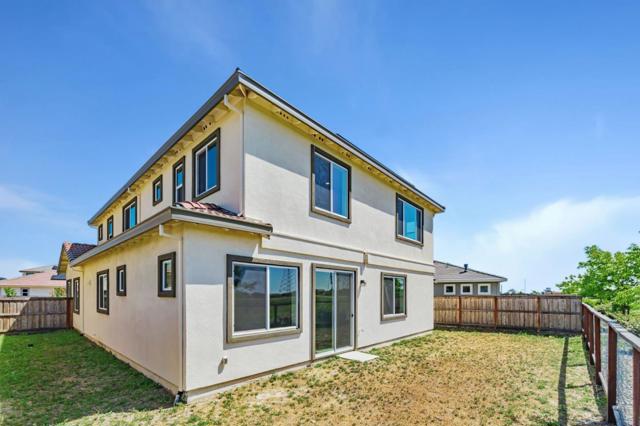 533 Kingbird Circle, Vacaville CA: https://media.crmls.org/mediaz/fad9756e-f644-477c-99a7-8422e20cdc2f.jpg