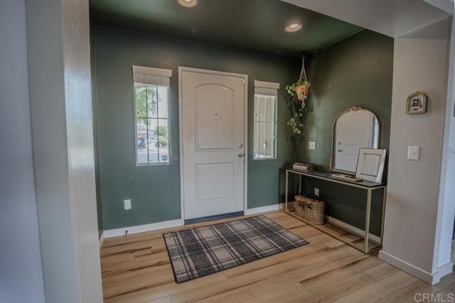 Detail Gallery Image 4 of 51 For 30363 Dapple Grey Way, Menifee,  CA 92584 - 3 Beds | 2/1 Baths
