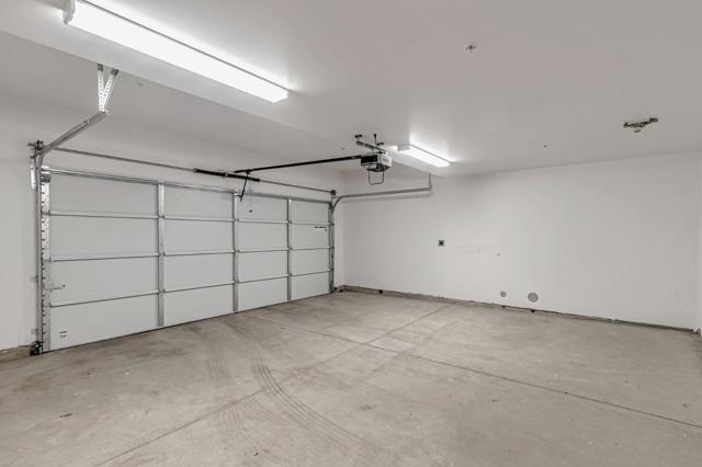 1135 Esther Court, Palo Alto CA: https://media.crmls.org/mediaz/fada6ae1-febc-4f7d-a5af-071226a51492.jpg