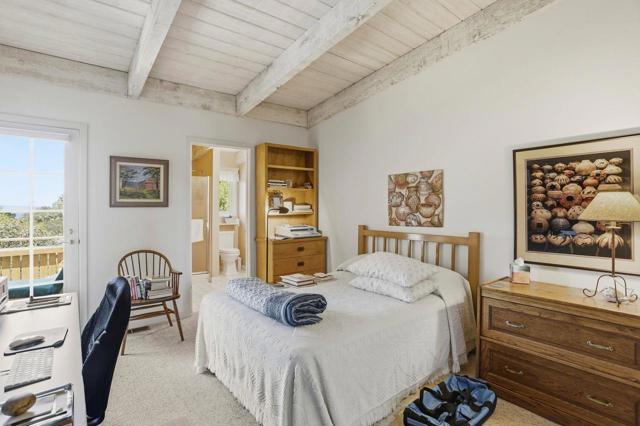 0 Monte Verde, Carmel CA: https://media.crmls.org/mediaz/fadb0030-f1cc-44eb-b046-58fc7e5fc3f3.jpg