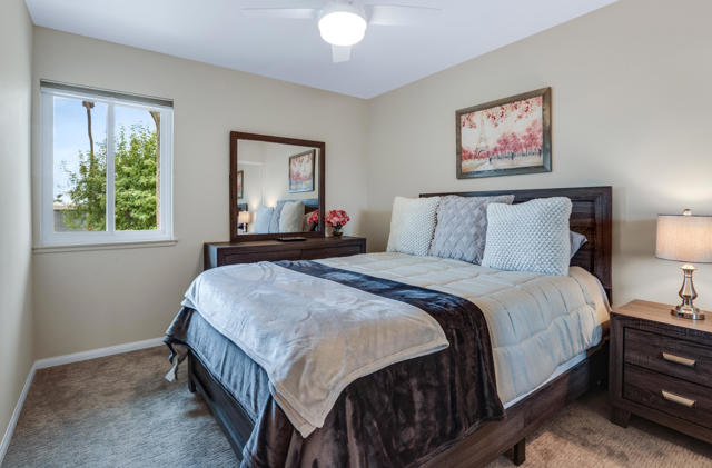 2274 N Indian Canyon Drive, Palm Springs CA: https://media.crmls.org/mediaz/fadb4f9a-39d0-4627-ae34-b24d2ad6d015.jpg